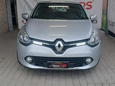Usata Renault Clio IV 75 CV (55 kW) 2013 Grigio Berlina