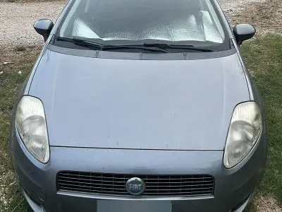Usata Fiat Grande Punto 65 CV (47 kW) 2007 Grigio Utilitaria