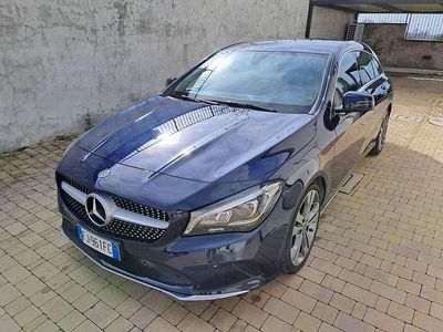 Usata Mercedes CLA200 Shooting Brake 190 CV (139 kW) 2017 Blu/azzurro Station wagon