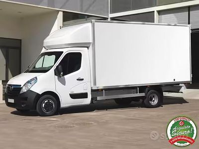 Usata Opel Movano 125 CV (91 kW) 2016 Bianco Monovolume