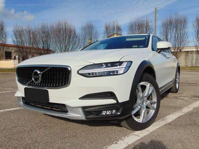 usata Volvo V90 CC 2.0 d4 Pro awd