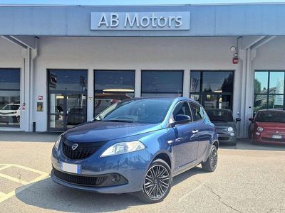 Usata Lancia Ypsilon S 69 CV (50 kW) 2024 Blu/azzurro Utilitaria