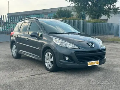Usata Peugeot 207 112 CV (82 kW) 2011 Nero Station wagon
