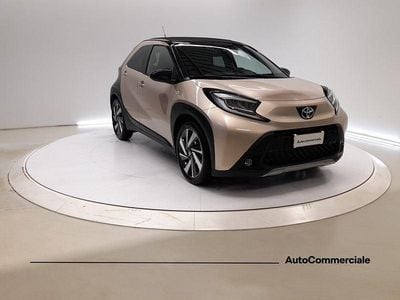 Usata Toyota Aygo X Lounge 72 CV (52 kW) 2023 Bronzo SUV