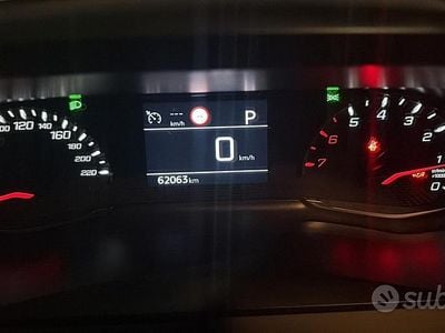 Usata Peugeot 208 GT 102 CV (75 kW) 2021 Bianco Utilitaria