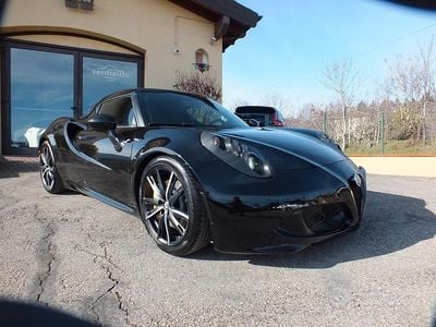 Second-hand Alfa Romeo 1750 240 CP (176 kW) 2016 Negru Berlinǎ