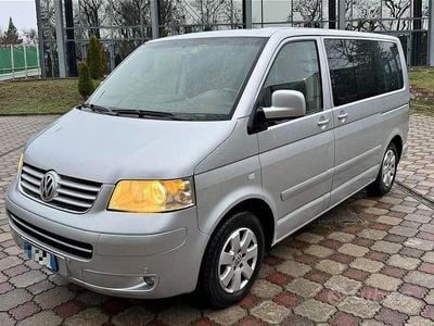 Usata VW Multivan 130 CV (95 kW) 2004 Furgone
