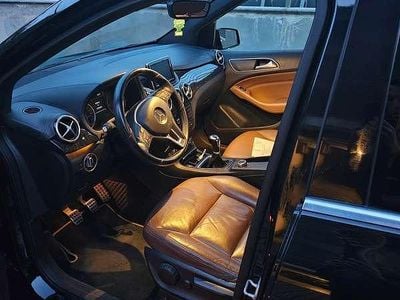 Occasion Mercedes B200 Premium 136 ch (100 kW) 2012 Noir Monospace