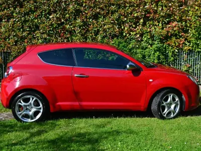 Begagnad Alfa Romeo MiTo Distinctive 79 HK (58 kW) 2012 Röd Halvkombi