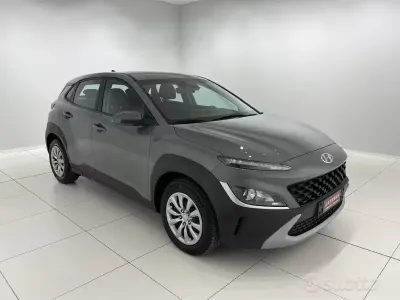 Usata Hyundai Kona 120 CV (88 kW) 2022 Grigio SUV