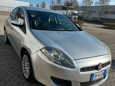 Usata Fiat Bravo 90 CV (66 kW) 2012 Grigio Utilitaria