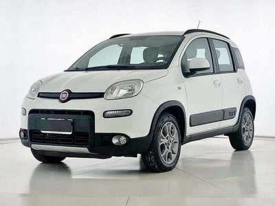 Usata Fiat Panda 4x4 S 95 CV (69 kW) 2016 Bianco Utilitaria