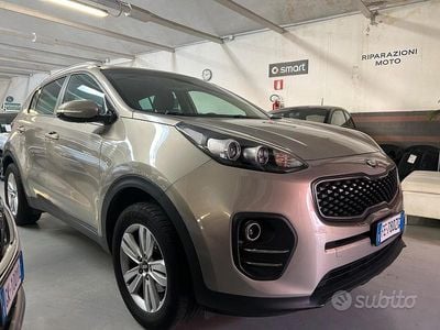 Second-hand Kia Sportage 132 CP (97 kW) 2016 Maro SUV