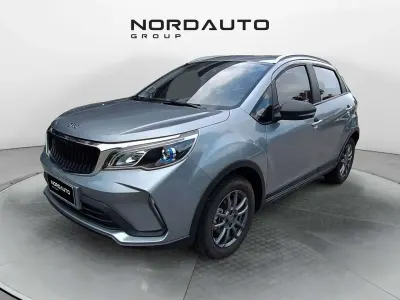 Usata EMC Wave 2 103 CV (75 kW) 2024 Grigio SUV