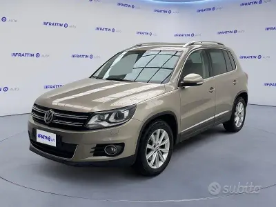 Usata VW Tiguan Sportline 140 CV (102 kW) 2015 Beige SUV