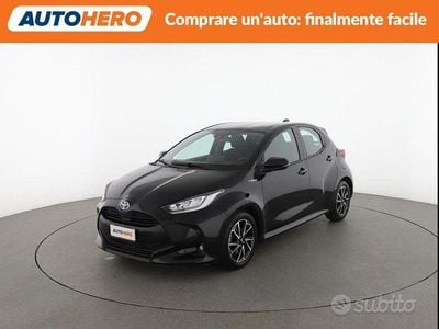 Gebraucht Toyota Yaris Hybrid Trend 92 PS (67 kW) 2020 Schwarz Limousine