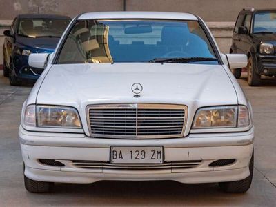 Mercedes C180