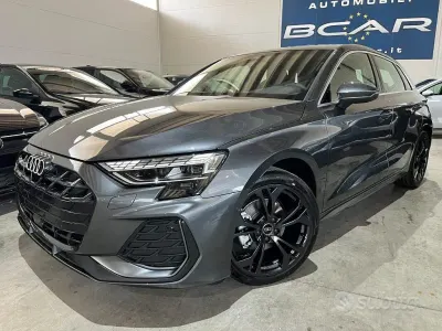 Nuova Audi A3 S-Line 150 CV (110 kW) 2026 Grigio Berlina