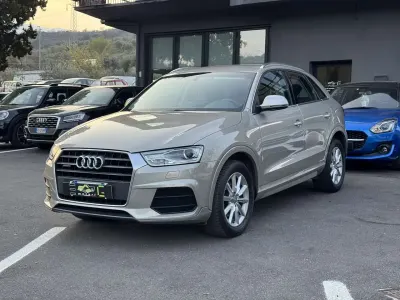 Usata Audi Q3 Ambiente 150 CV (110 kW) 2016 Oro SUV