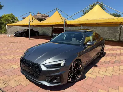 Usata Audi A5 Sportback S-Line 163 CV (119 kW) 2021 Daytona perlato Utilitaria