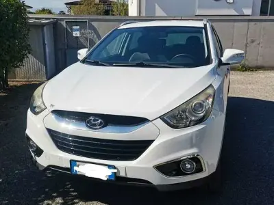 Używany Hyundai ix35 Classic 116 KM (85 kW) 2011 Biały SUV