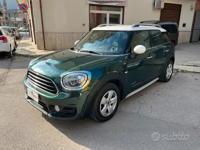 Usata Mini Cooper D Countryman 150 CV (110 kW) 2017 Verde SUV