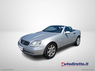 Usata Mercedes SLK230 193 CV (141 kW) 1997 Argento Cabrio