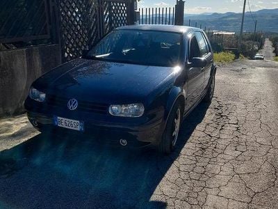Usata VW Golf III 110 CV (80 kW) 1999 Blu Berlina