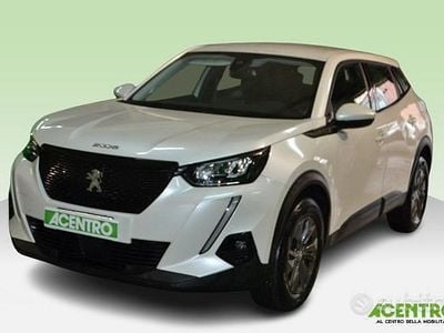 Usata Peugeot 2008 Allure 110 CV (80 kW) 2021 Bianco SUV