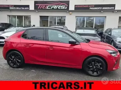 Usata Opel Corsa Design & Tech 75 CV (55 kW) 2022 Rosso Utilitaria