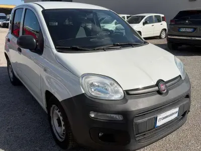 Usata Fiat Panda Pop 80 CV (58 kW) 2018 Bianco Utilitaria