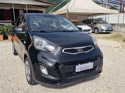 Usata Kia Picanto 66 CV (48 kW) 2016 Nero Utilitaria