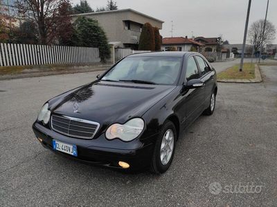 Mercedes C180