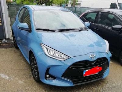 Usata Toyota Yaris 72 CV (52 kW) 2021 Blu/azzurro Utilitaria