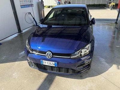 Usata VW Golf VII Highline 110 CV (80 kW) 2018 Berlina