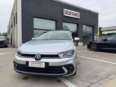 Usata VW Polo Life 95 CV (69 kW) 2022 Argento Berlina