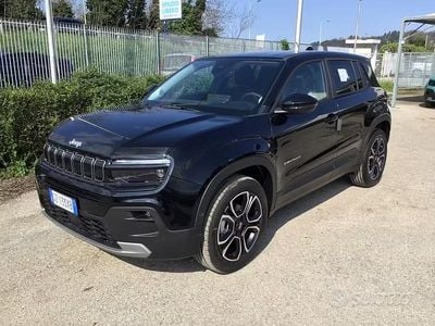 Nieuw Jeep Avenger Summit 101 PK (74 kW) 2025 Zwart SUV