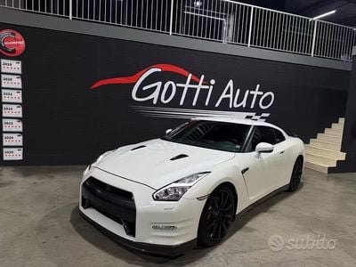 Usata Nissan GT-R Black Edition 550 CV (404 kW) 2014 Bianco Coupé