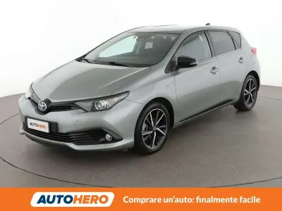 Usata Toyota Auris Hybrid Edition 136 CV (100 kW) 2018 Argento Berlina