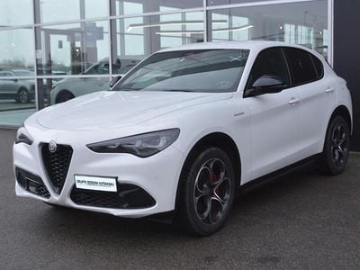 Bianco Usata 2024 Alfa Romeo Stelvio Veloce SUV | 41.500 € (Buon prezzo)