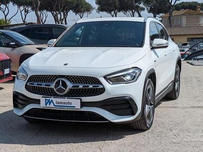 Usata Mercedes GLA250 160 CV (117 kW) 2020 Bianco SUV