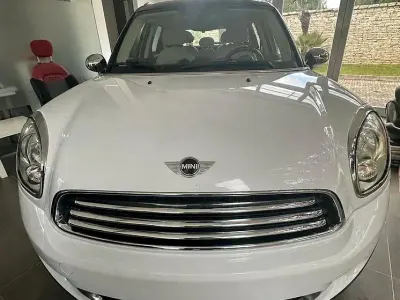 Usata Mini Cooper D Countryman 111 CV (81 kW) 2013 Bianco SUV