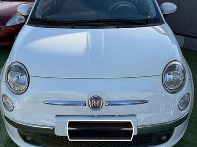 Begagnad Fiat 500 75 HK (55 kW) 2007 Vit Sedan