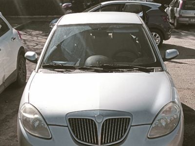 Usata Lancia Ypsilon 60 CV (44 kW) 2007 Grigio Utilitaria