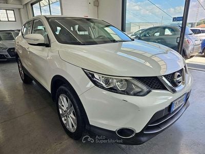 Usata Nissan Qashqai Acenta 131 CV (96 kW) 2014 Bianco SUV