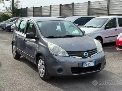 Używany Nissan Note Acenta 88 KM (64 kW) 2009 Szary Hatchback