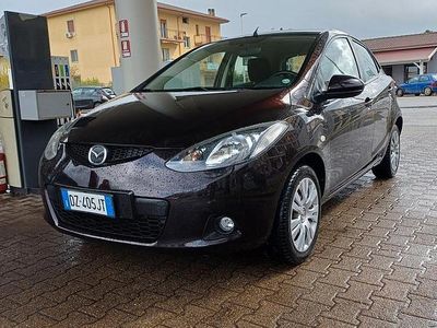 Usata Mazda 2 75 CV (55 kW) 2009 Nero Utilitaria