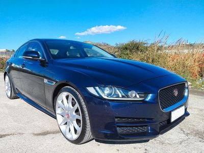 Usata Jaguar XE 180 CV (132 kW) 2016 Blu Berlina
