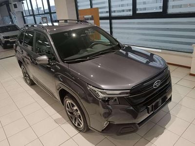 Nuova Subaru Forester Style 136 CV (100 kW) 2026 Magnetite grey metallic SUV