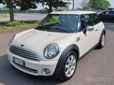 Begagnad Mini Cooper 120 HK (88 kW) 2010 Halvkombi